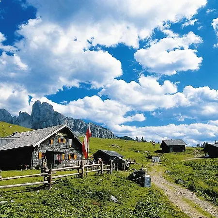High-quality Furnished With Fantastic Views Appartement *